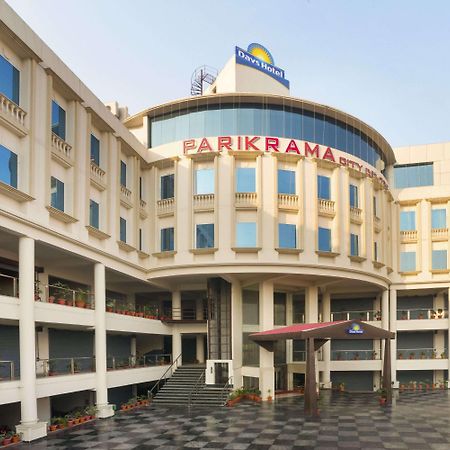 Days Hotel By Wyndham, Джаландхар Екстер'єр фото